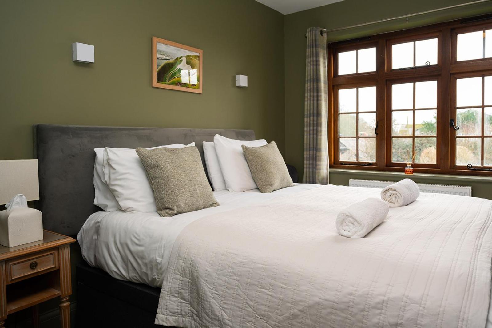 Tottington Manor Hotel Henfield Exterior photo
